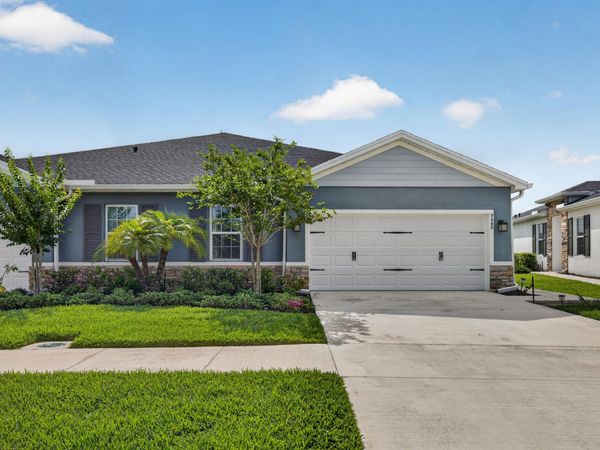 9449 SW Libertas Way, Port St. Lucie, FL 34987