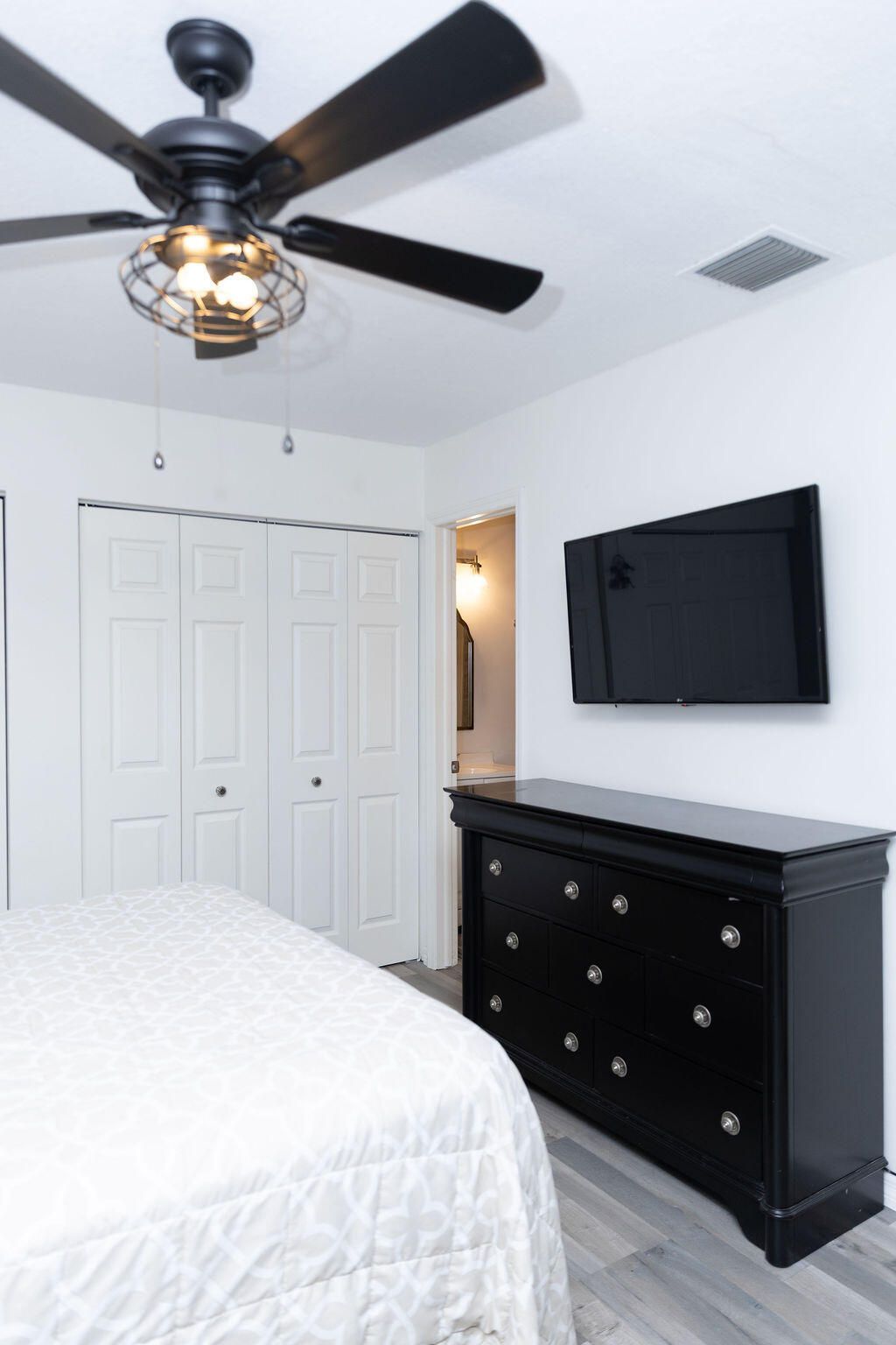 4978 Alder Drive, Unit B, West Palm Beach, FL 33417 Photo