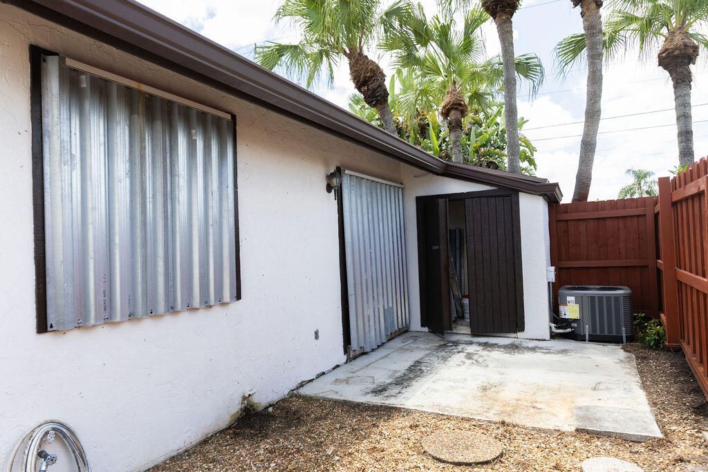 4978 Alder Drive, Unit B, West Palm Beach, FL 33417 Photo