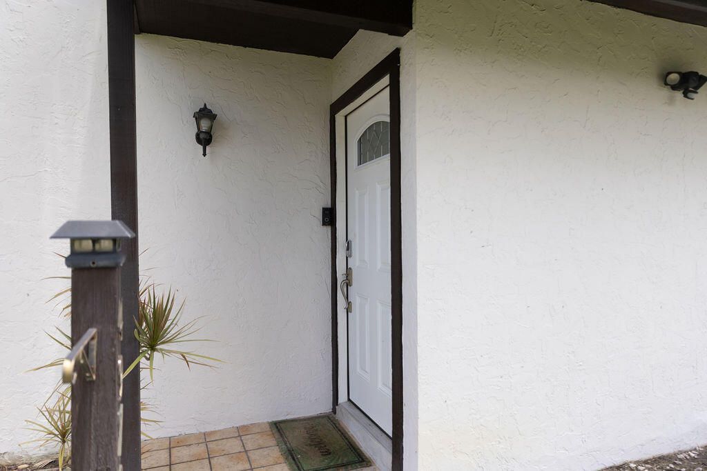 4978 Alder Drive, Unit B, West Palm Beach, FL 33417 Photo