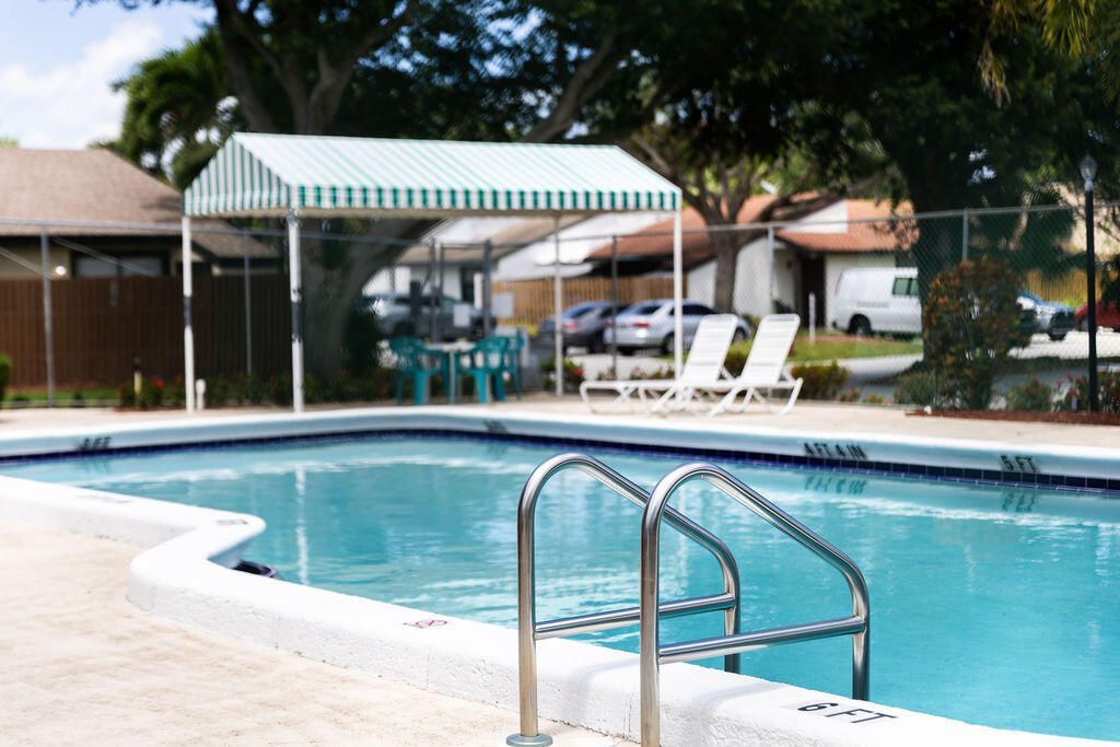4978 Alder Drive, Unit B, West Palm Beach, FL 33417 Photo