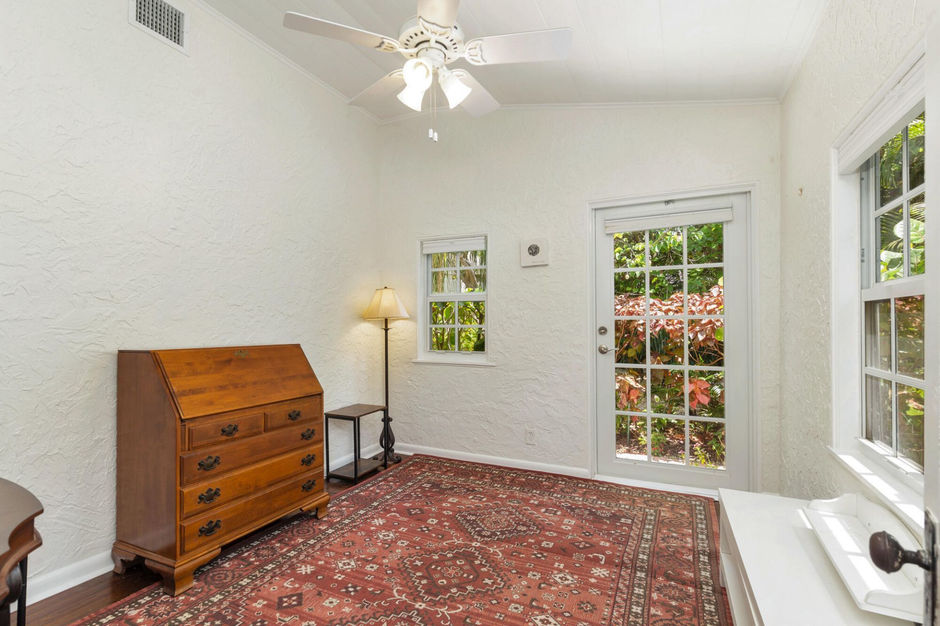 714 Sunset Road, West Palm Beach, FL 33401 Photo
