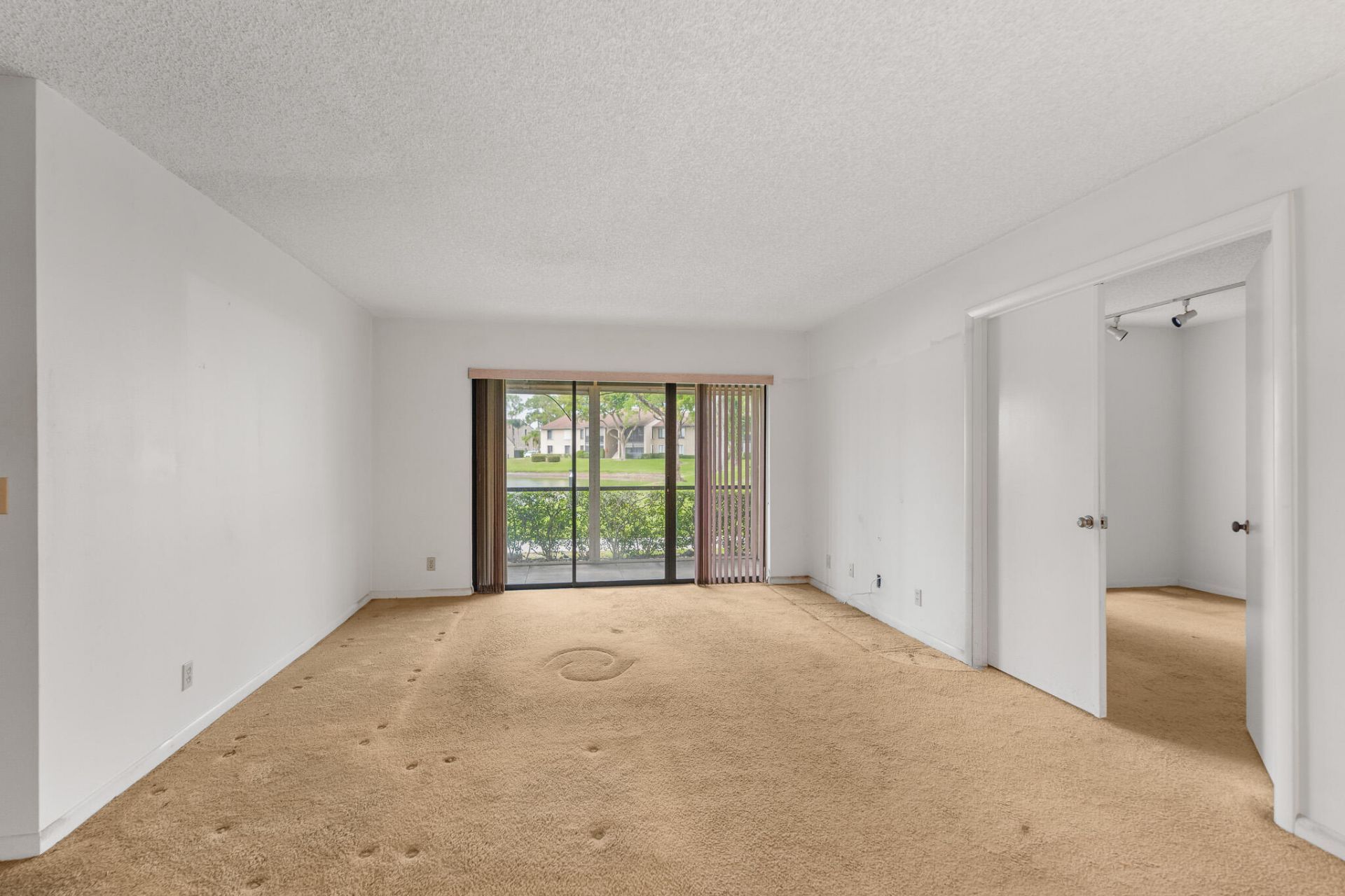 713 Sunny Pine Way, Unit G1, Greenacres, FL 33415 Photo