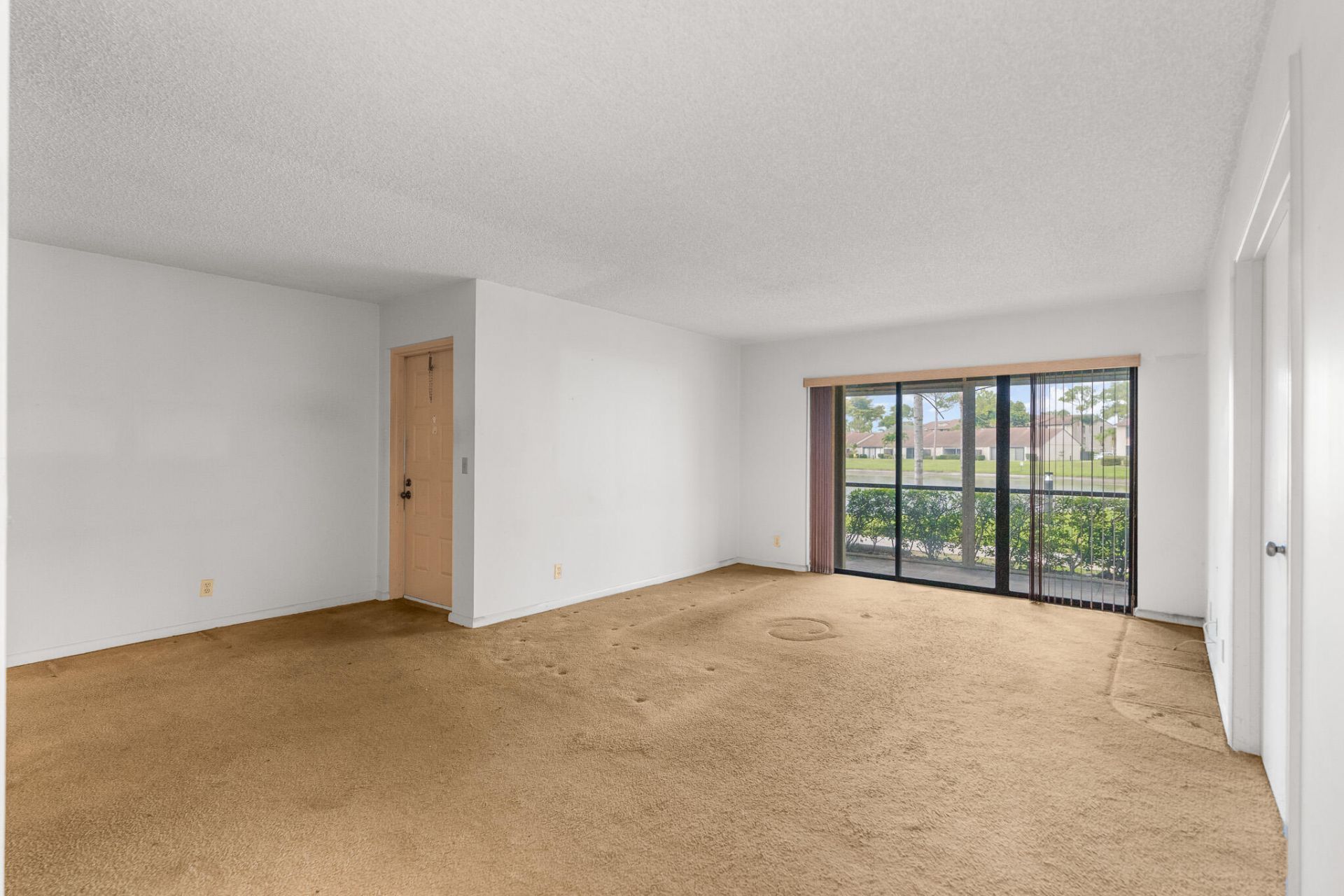 713 Sunny Pine Way, Unit G1, Greenacres, FL 33415 Photo