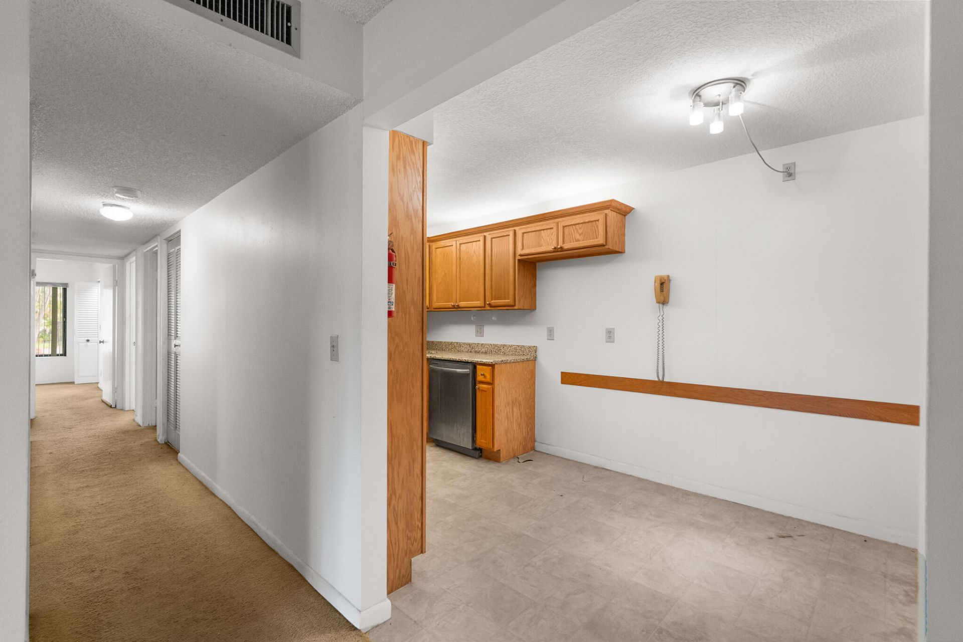 713 Sunny Pine Way, Unit G1, Greenacres, FL 33415 Photo