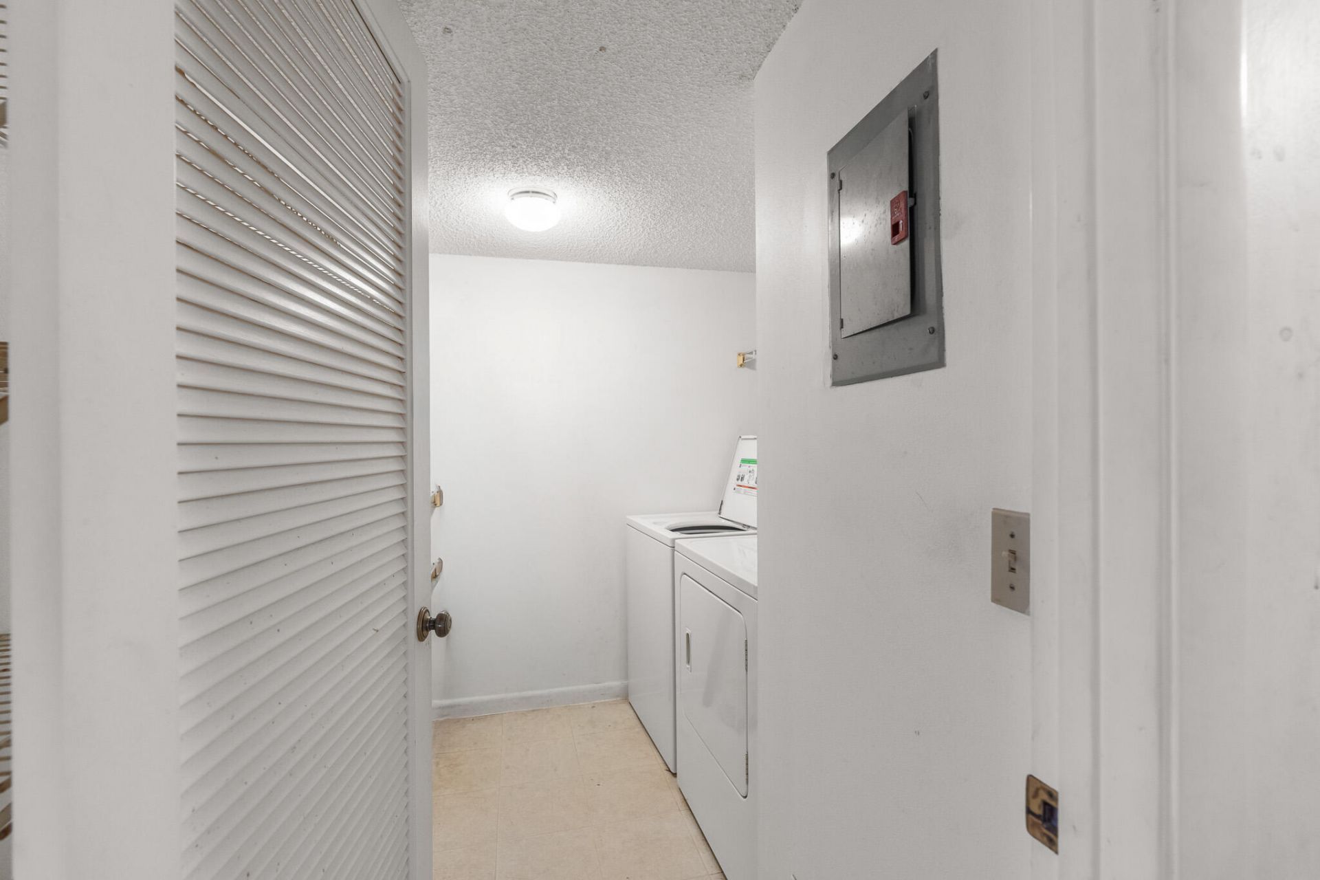 713 Sunny Pine Way, Unit G1, Greenacres, FL 33415 Photo