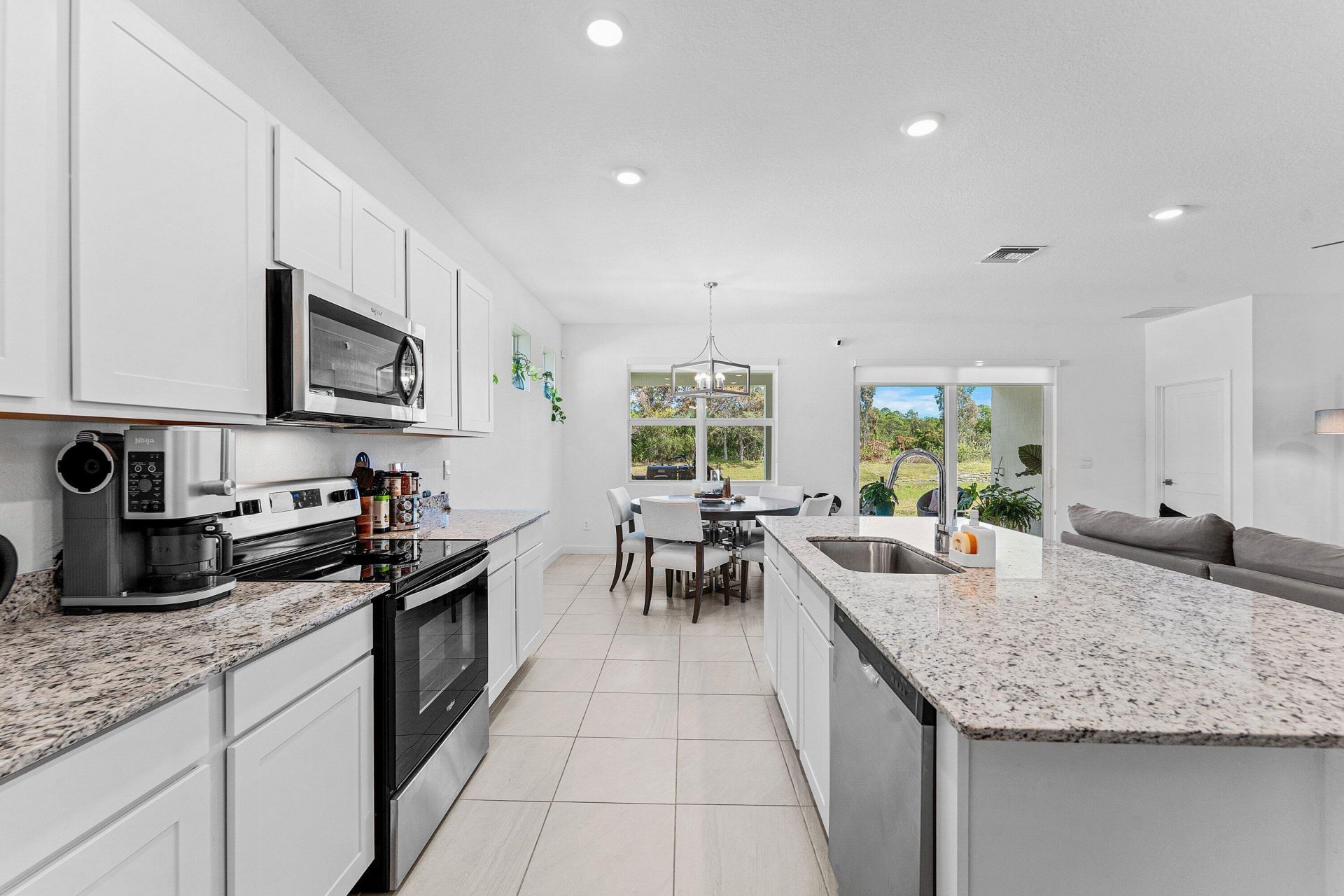 5958 SE Sky Blue Cir, Stuart, FL 34997 Photo