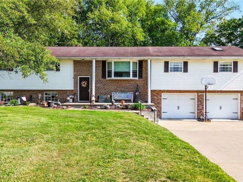 44 Teri Lane, Little Hocking, OH 45742 Photo 1