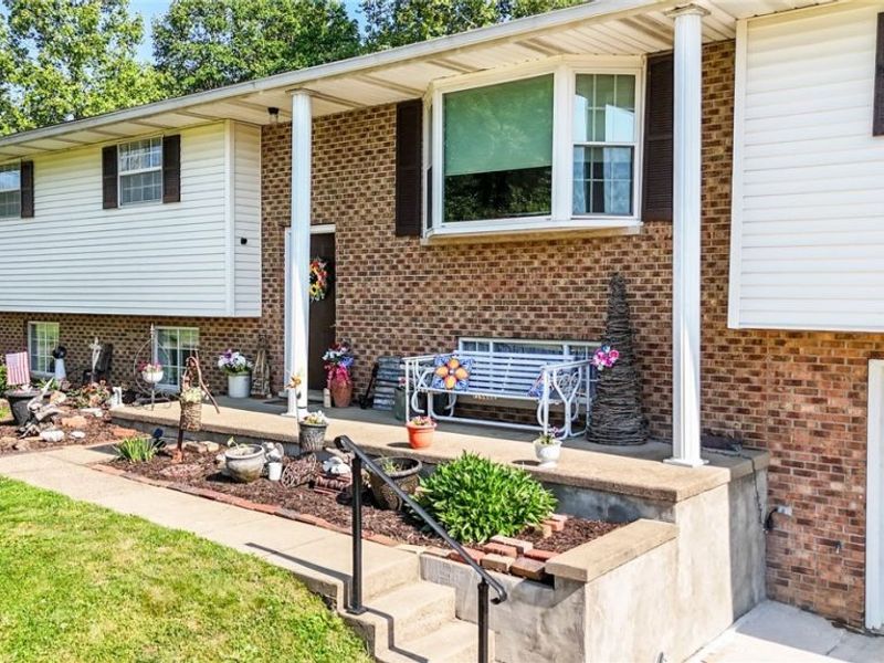 44 Teri Lane, Little Hocking, OH 45742 Photo 2