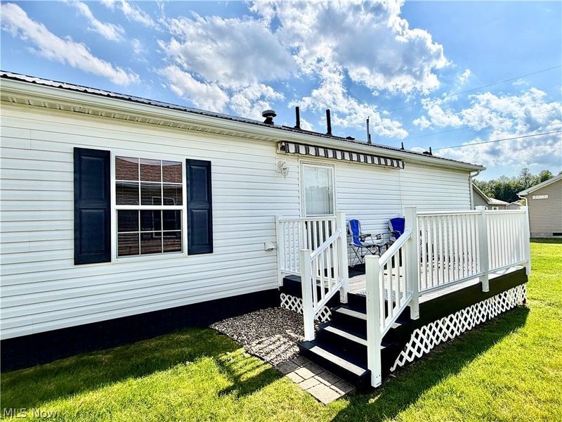 207 Polaris, Dover, OH 44622 Photo 5