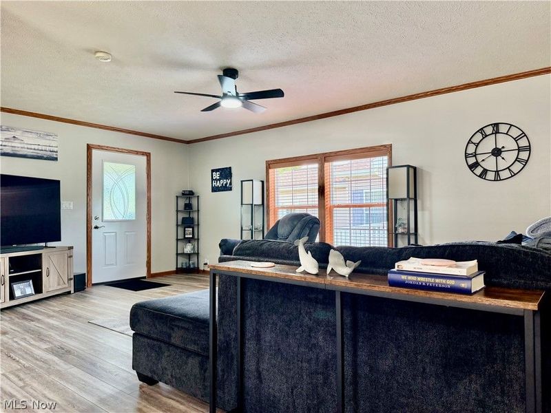 207 Polaris, Dover, OH 44622 Photo 6