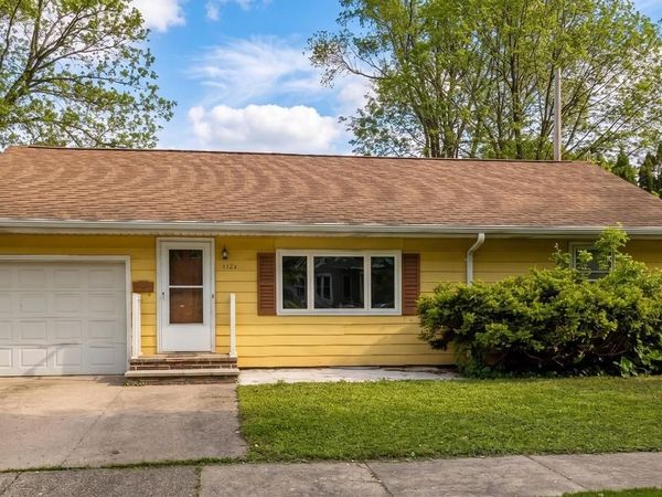 1124 WISCONSIN COURT, Appleton, WI 54911