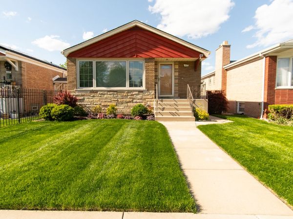 3650 W 81 Place , Chicago, IL 60652