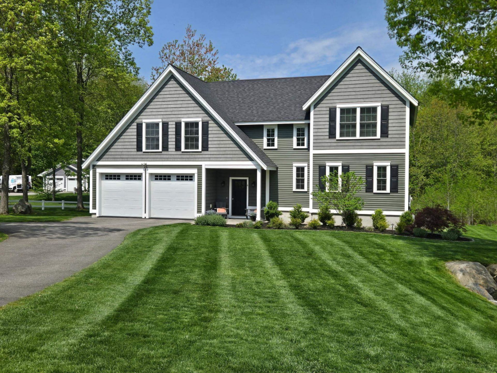 6 Betty Lane, Stratham, NH 03885 Main Photo