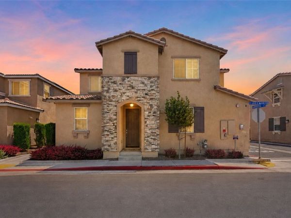 154 Ambrosia Court, Perris, CA 92571