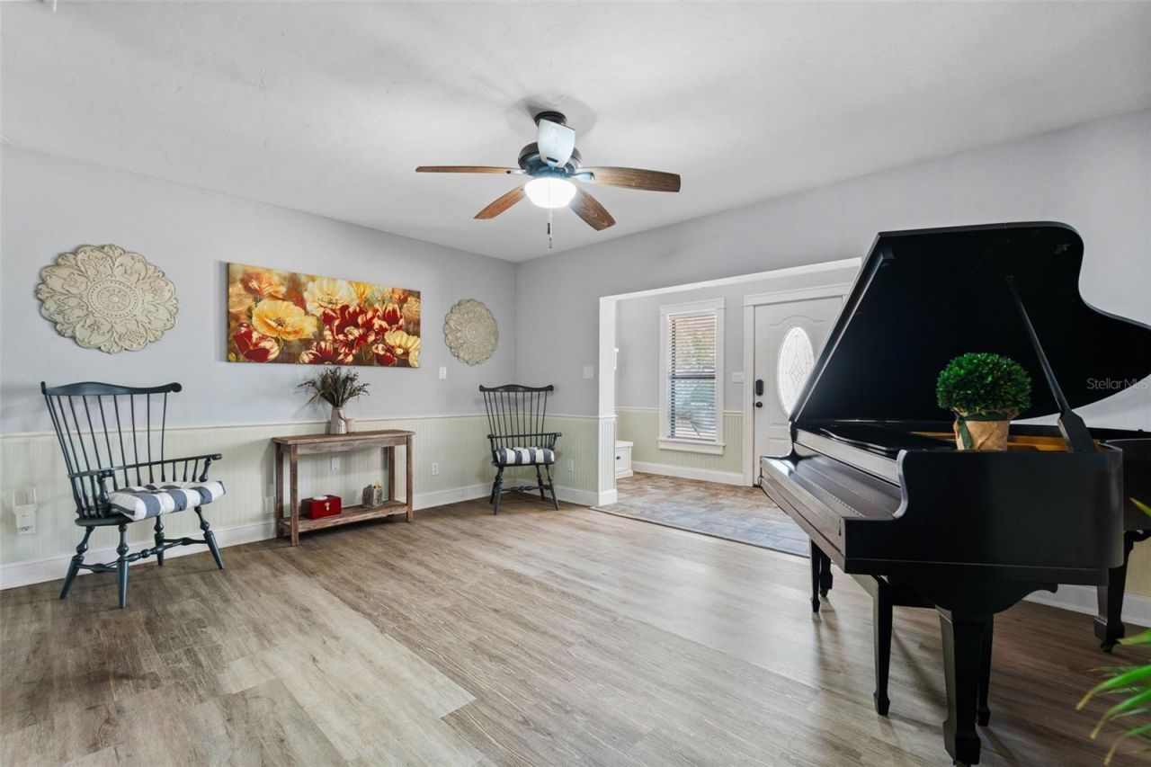 2712 Nancy Street , Sarasota, FL 34237 Photo