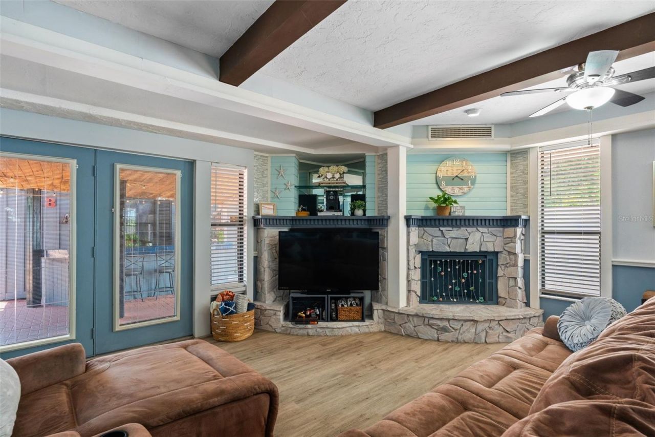 2712 Nancy Street , Sarasota, FL 34237 Photo