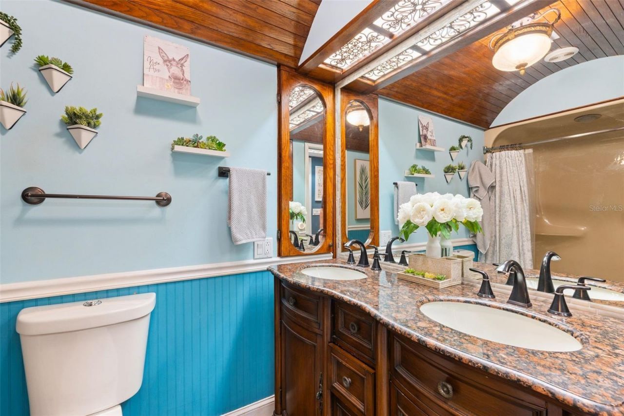 2712 Nancy Street , Sarasota, FL 34237 Photo