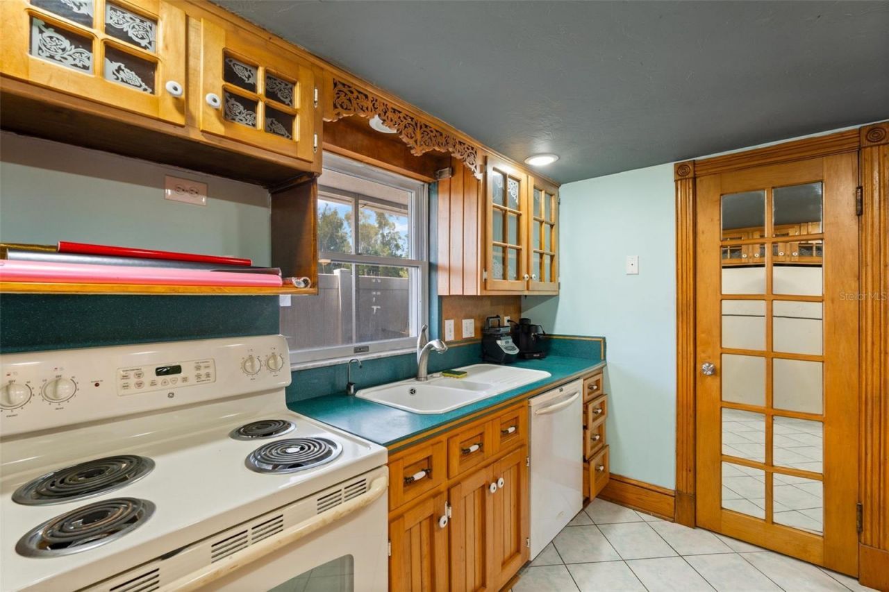 2712 Nancy Street , Sarasota, FL 34237 Photo