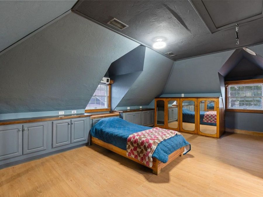 Property Image 63