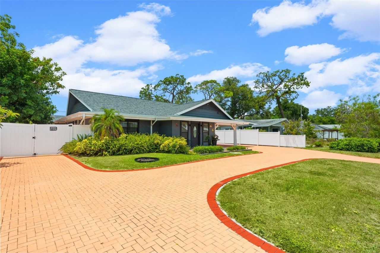 2712 Nancy Street , Sarasota, FL 34237 Photo