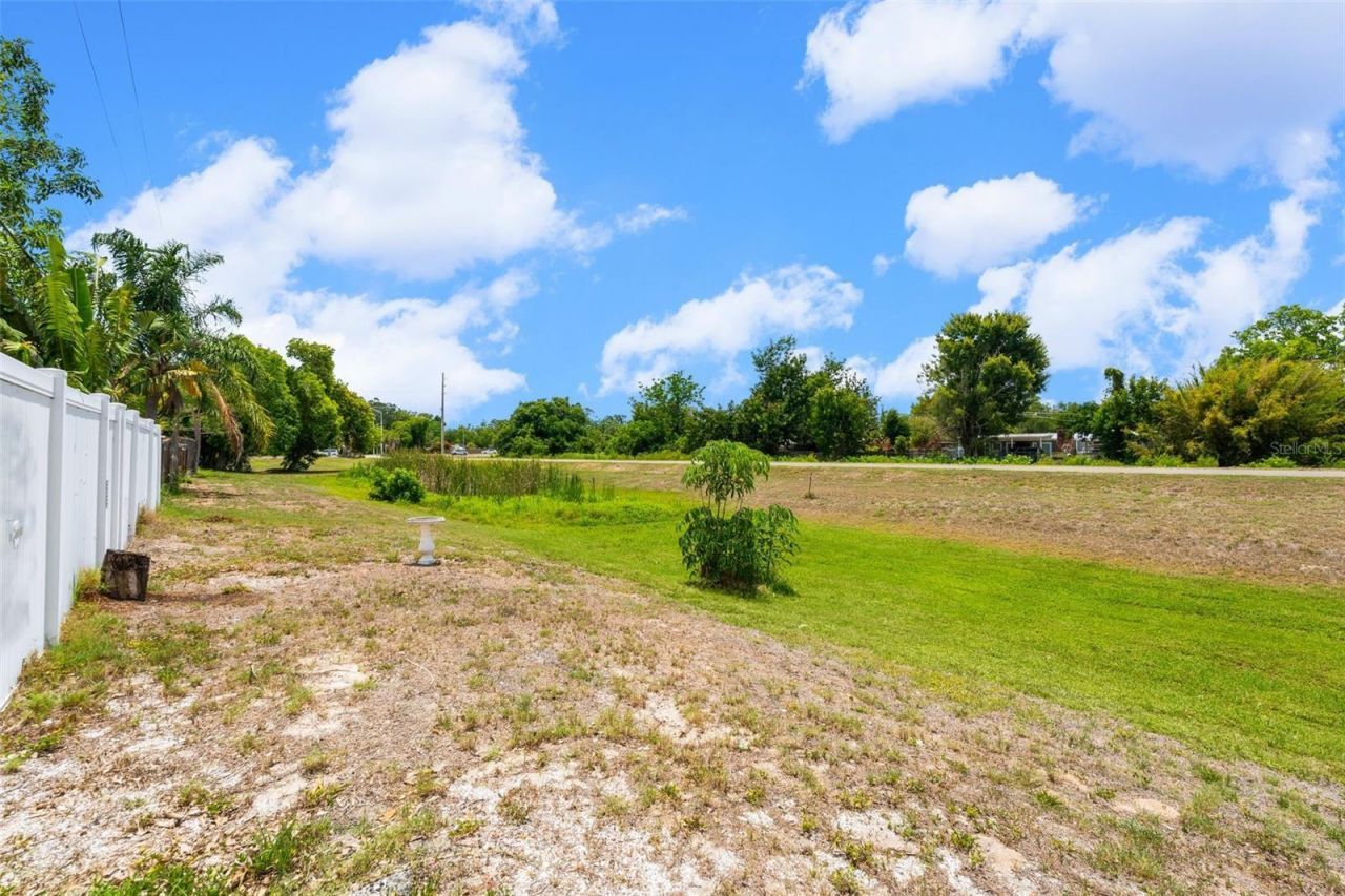 2712 Nancy Street , Sarasota, FL 34237 Photo