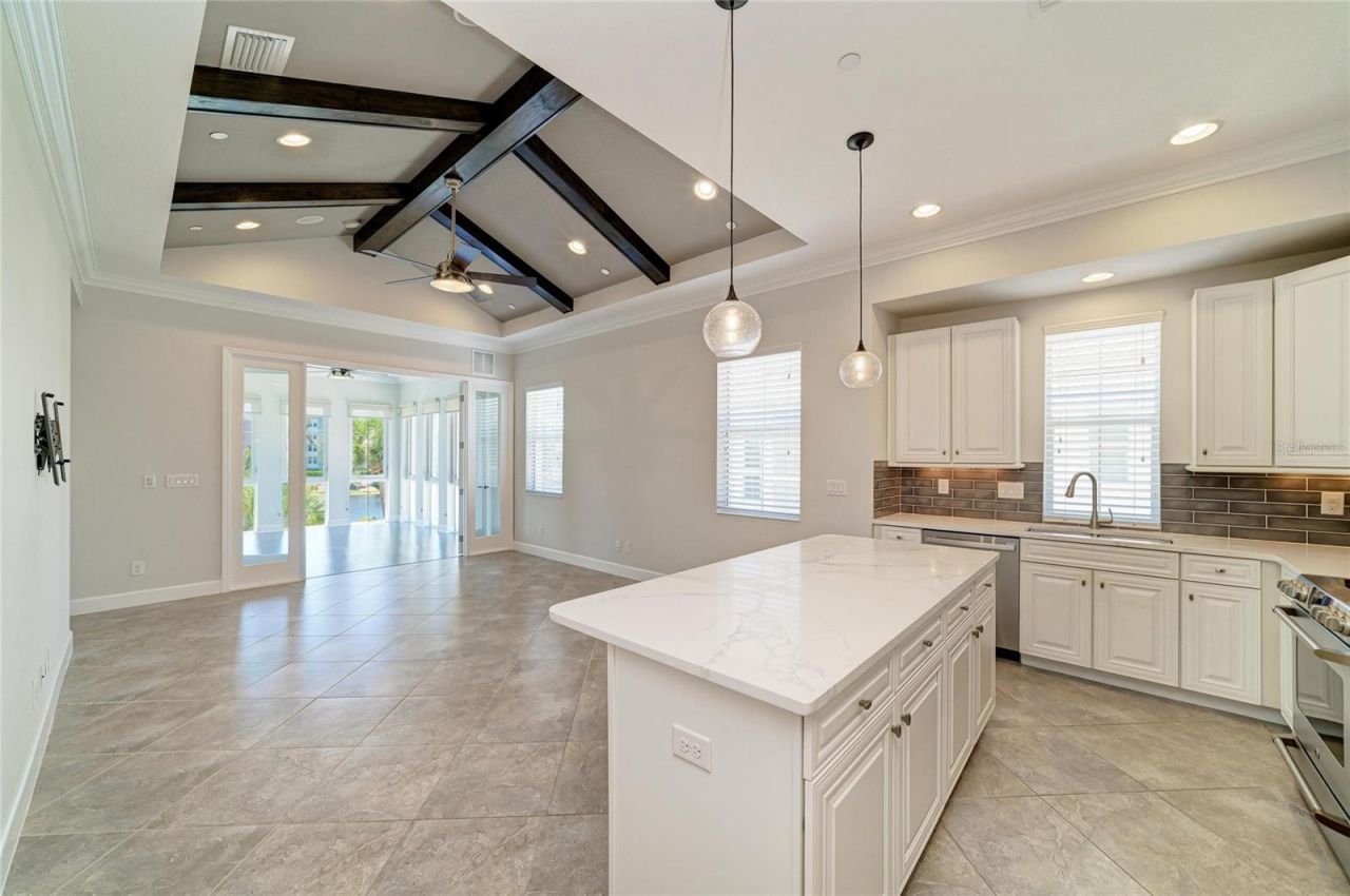 340 Sapphire Lake Drive , Unit 201, Bradenton, FL 34209 Photo