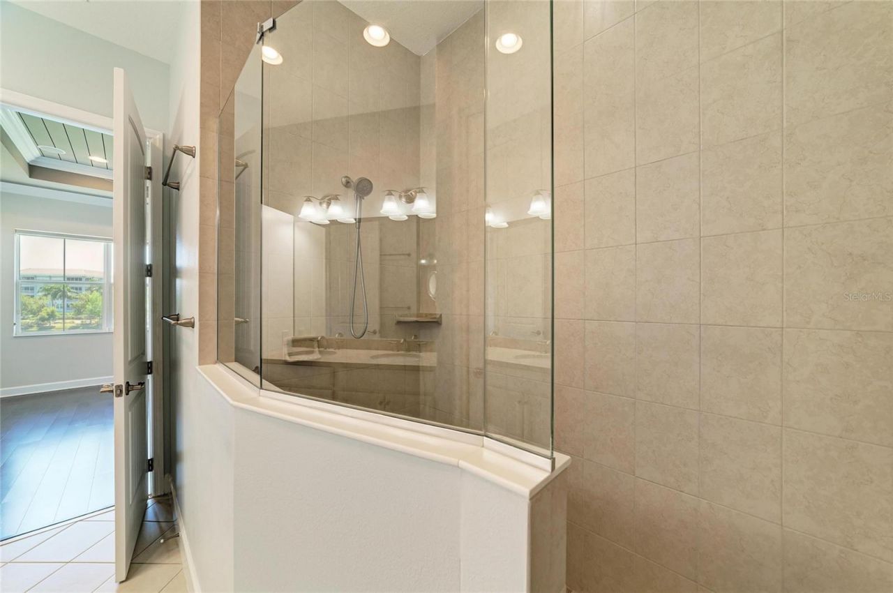 340 Sapphire Lake Drive , Unit 201, Bradenton, FL 34209 Photo