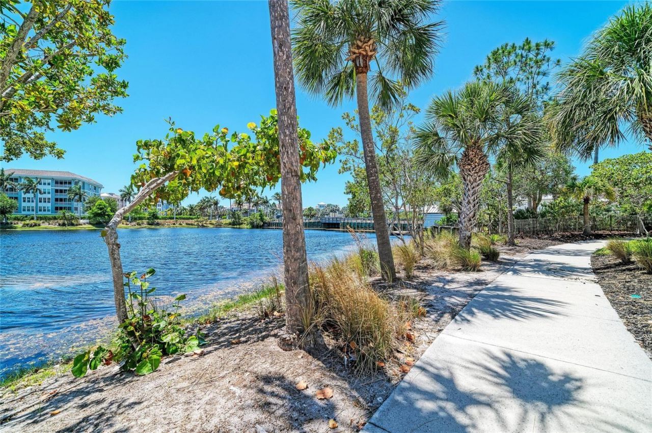340 Sapphire Lake Drive , Unit 201, Bradenton, FL 34209 Photo