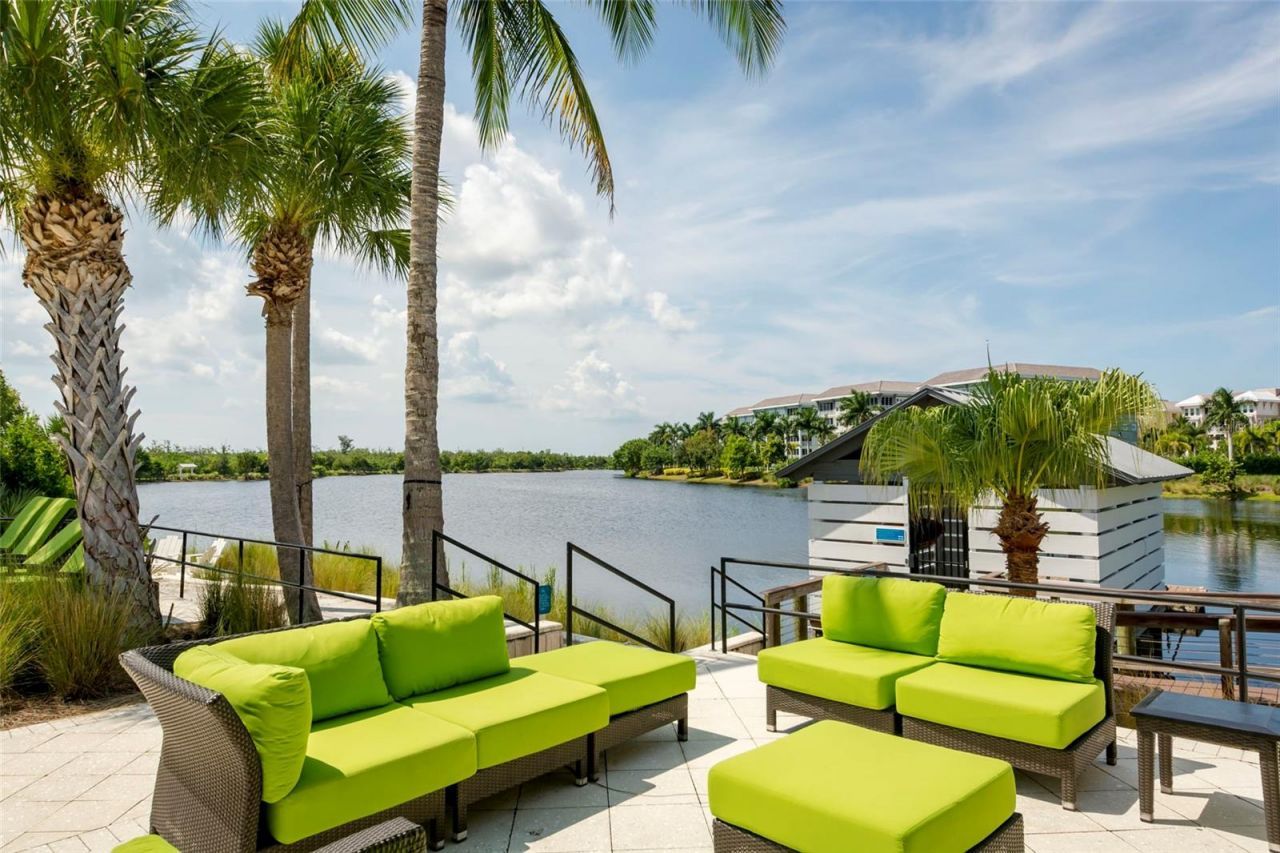 340 Sapphire Lake Drive , Unit 201, Bradenton, FL 34209 Photo