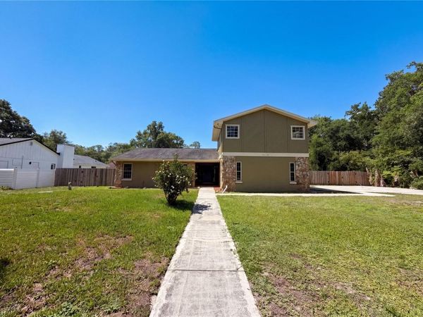 2534 VICTARRA CIRCLE, LUTZ, FL 33559