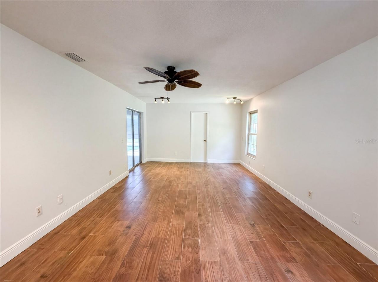 2534 Victarra Circle , Lutz, FL 33559 Photo