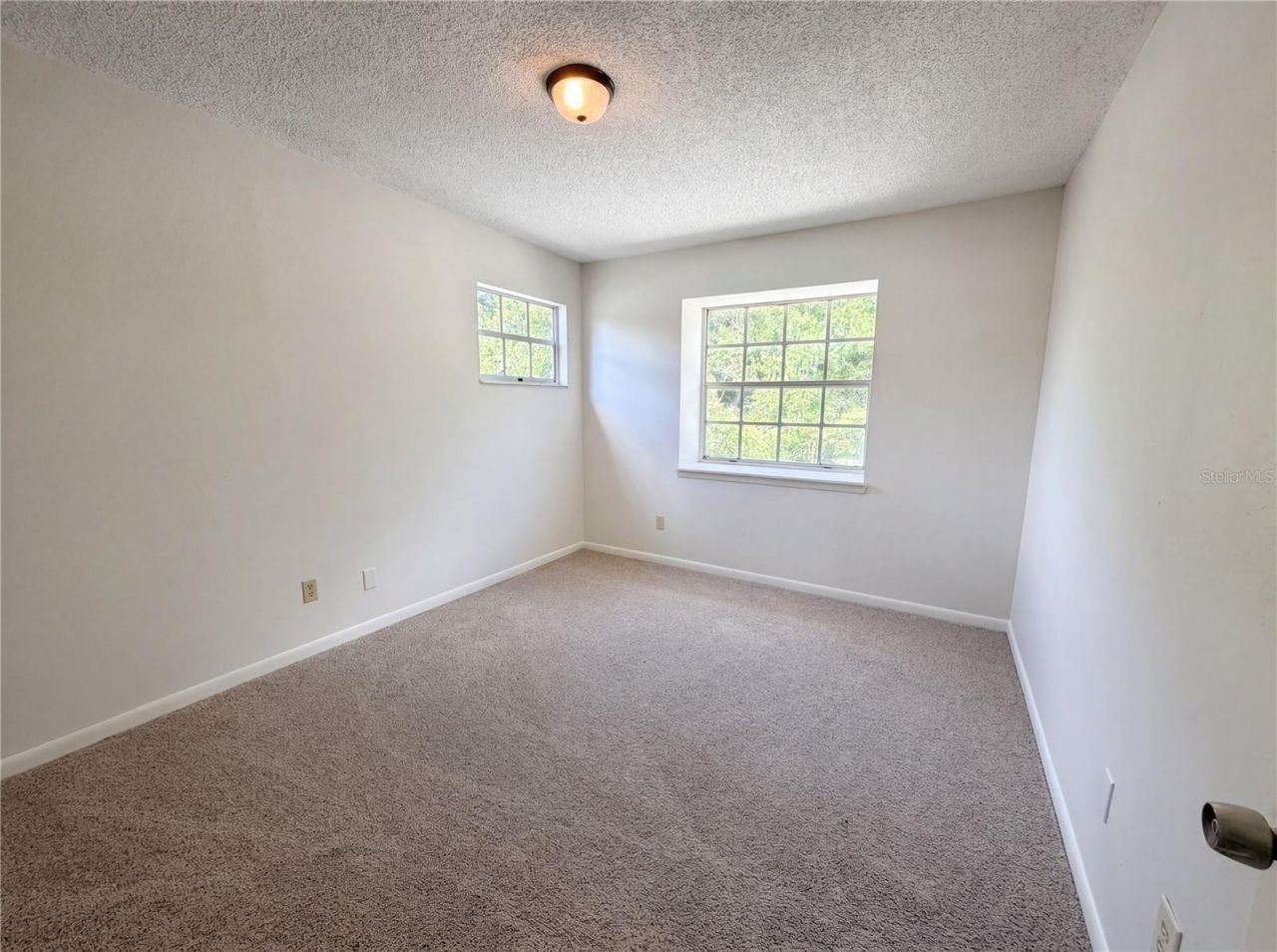 2534 Victarra Circle , Lutz, FL 33559 Photo