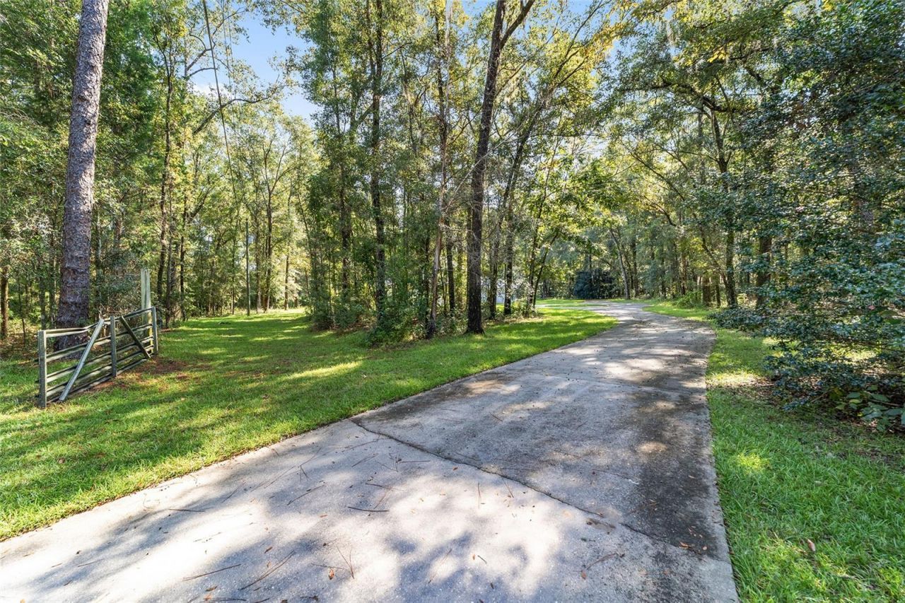 6407 NW 132nd Street , Gainesville, FL 32653 Photo