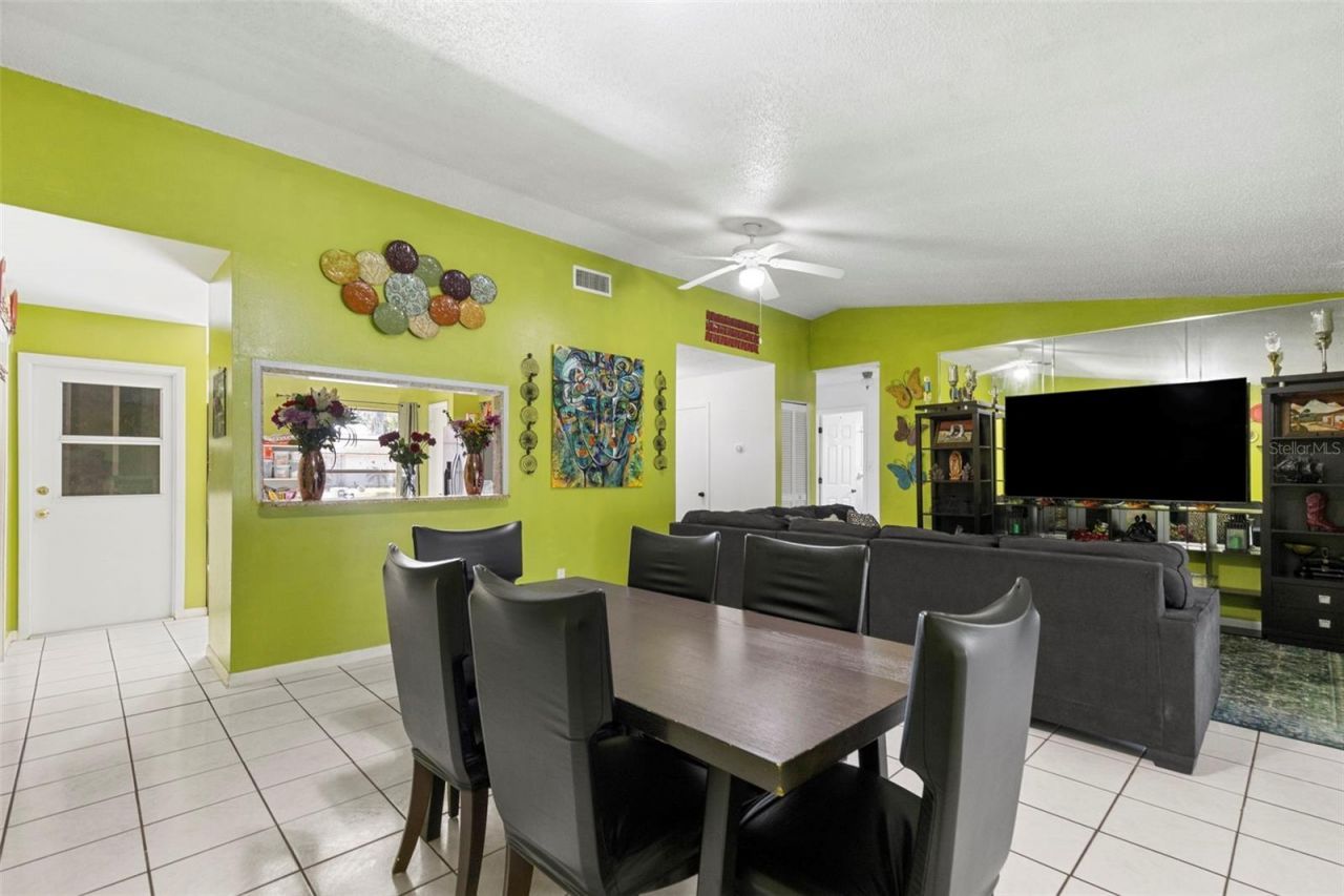 643 Bryan Terrace Drive, Brandon, FL 33511 Photo