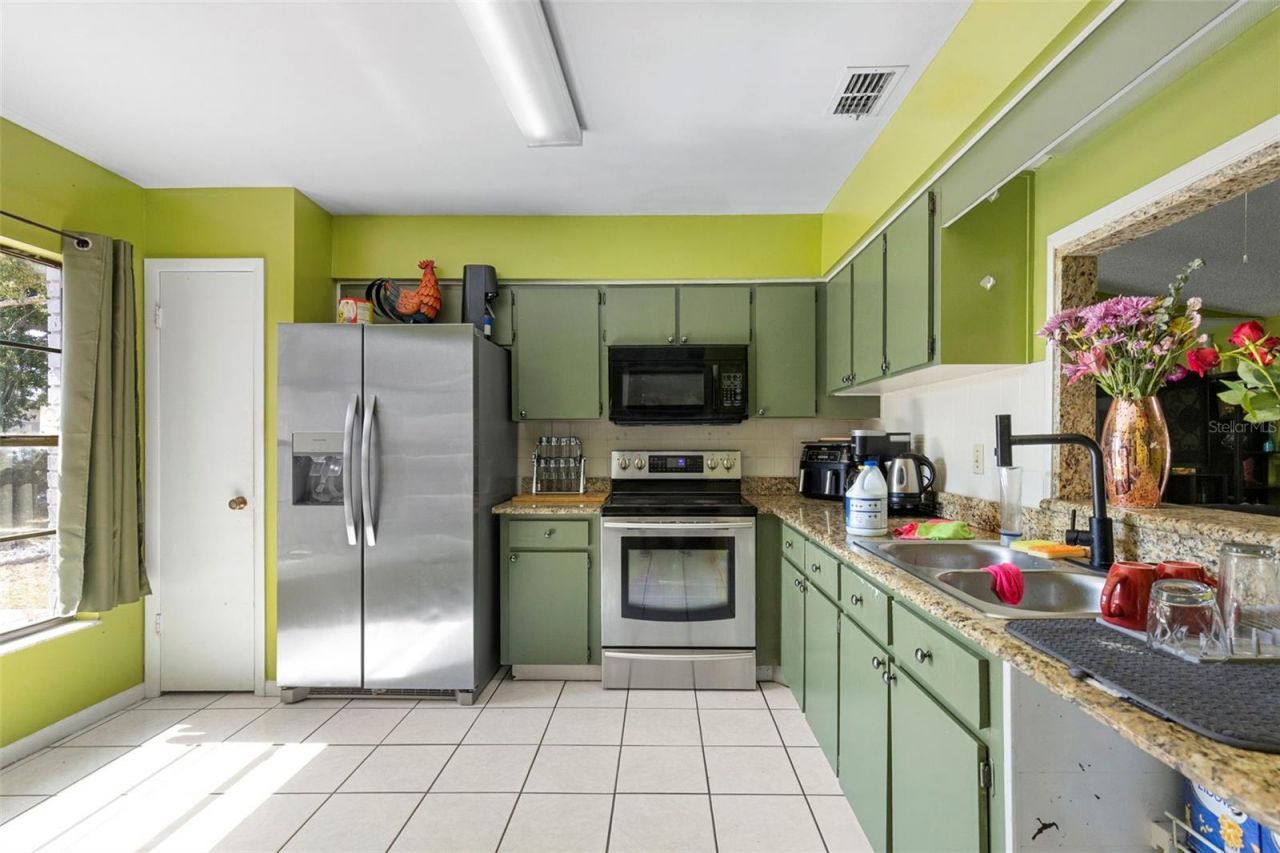 643 Bryan Terrace Drive, Brandon, FL 33511 Photo