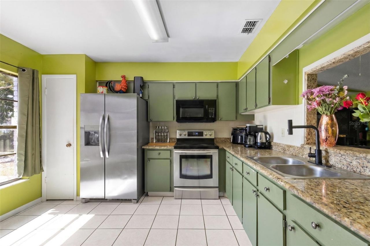 643 Bryan Terrace Drive, Brandon, FL 33511 Photo