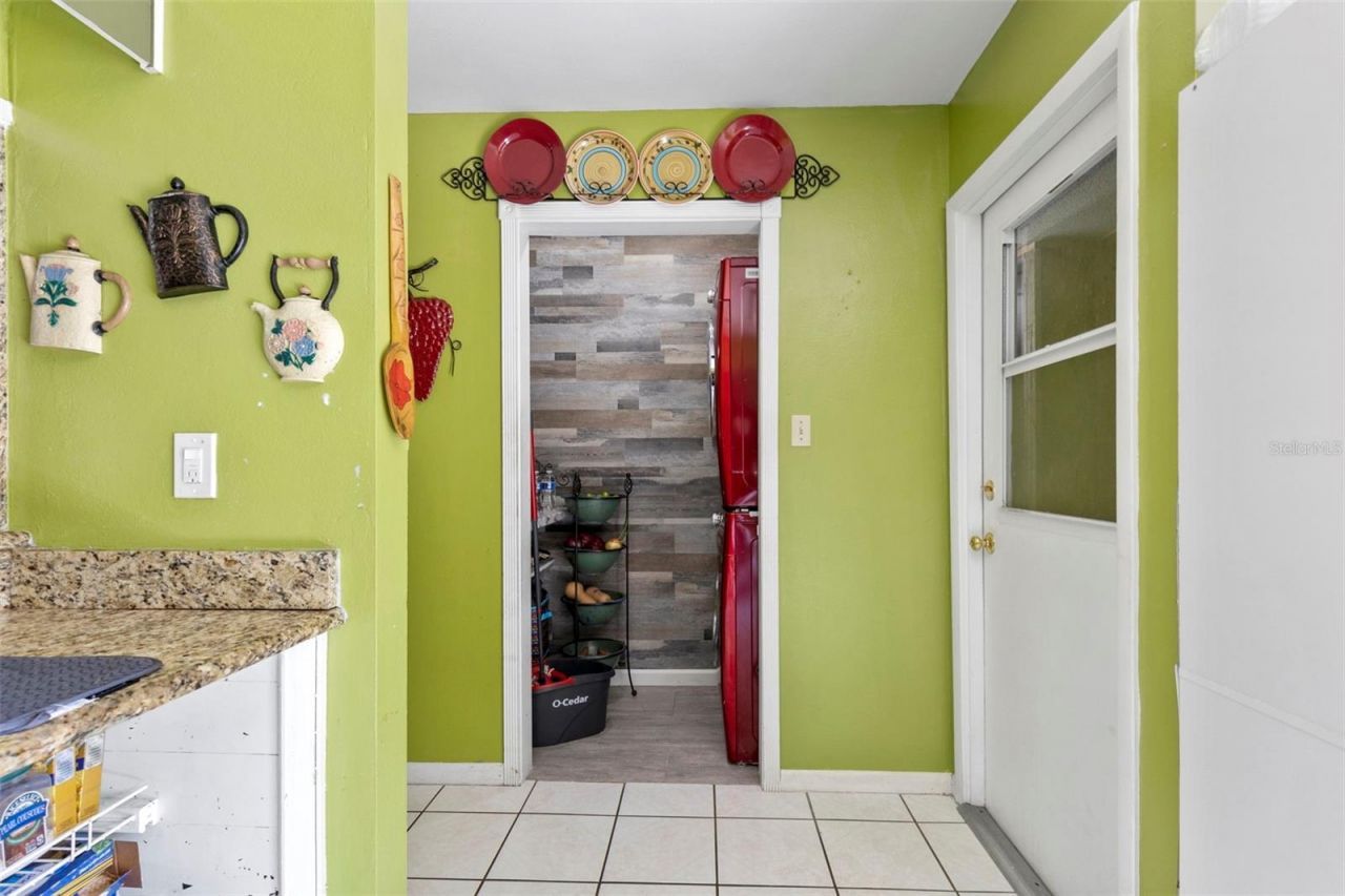 643 Bryan Terrace Drive, Brandon, FL 33511 Photo