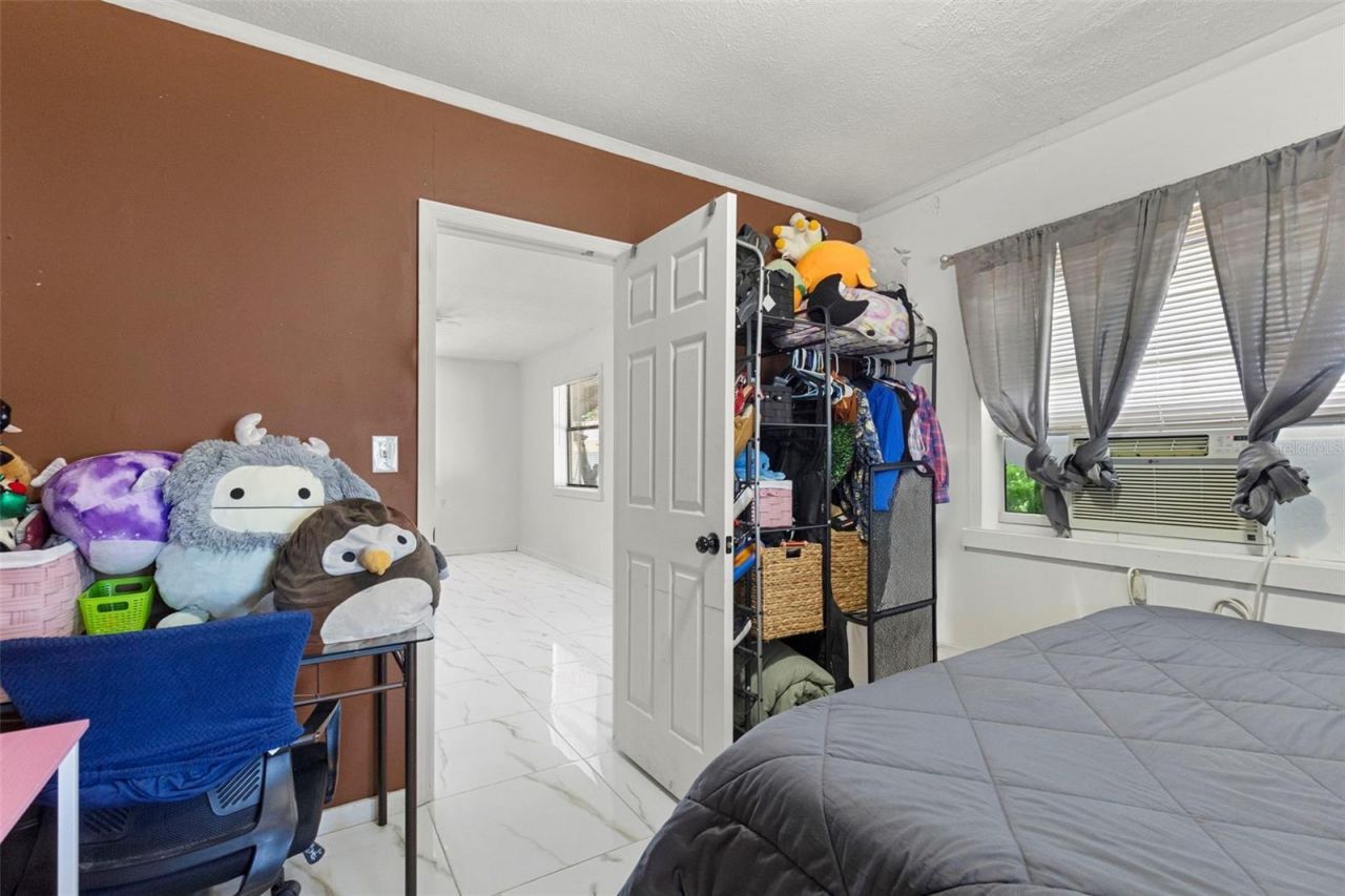643 Bryan Terrace Drive, Brandon, FL 33511 Photo