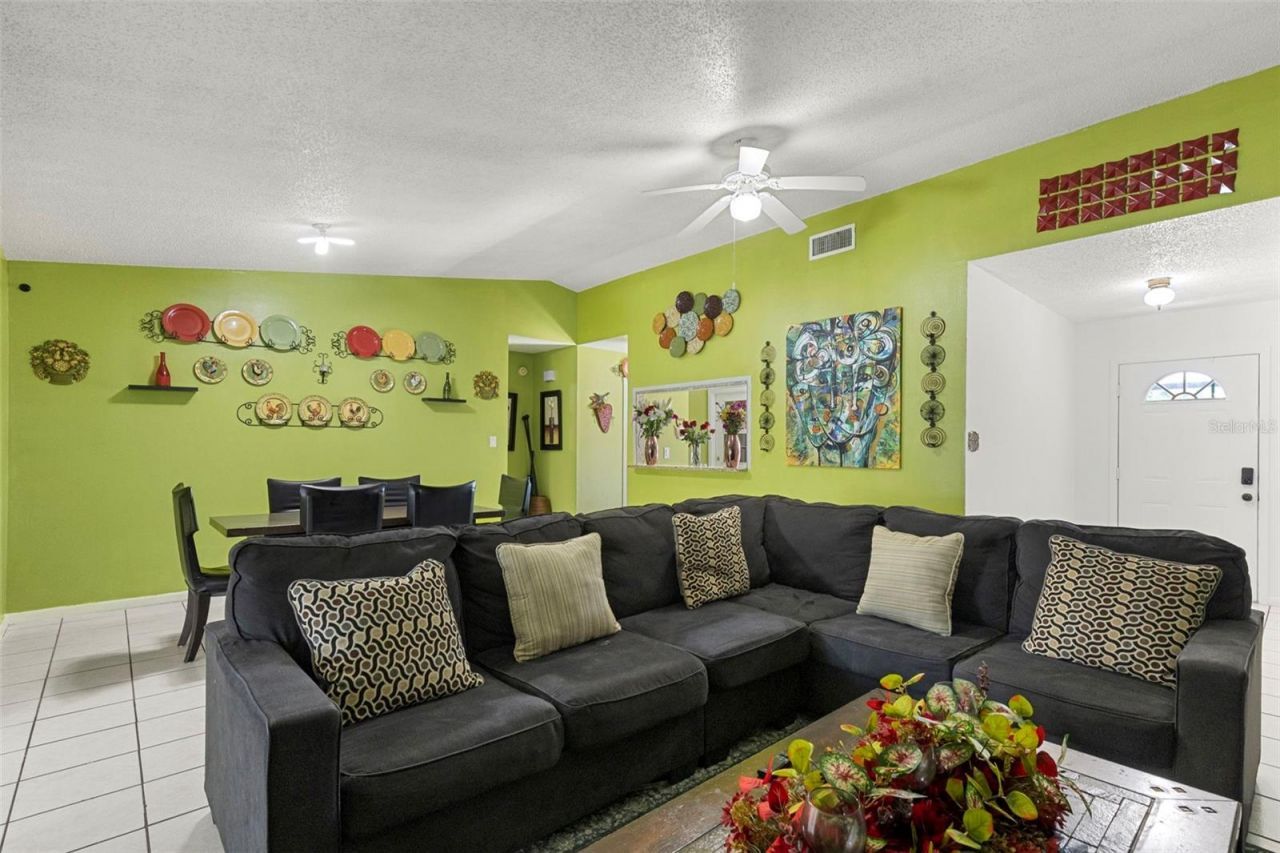 643 Bryan Terrace Drive, Brandon, FL 33511 Photo