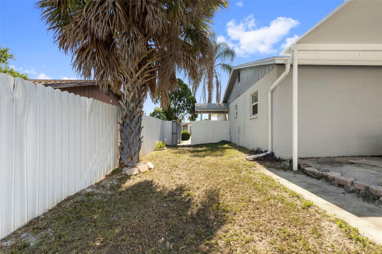 643 Bryan Terrace Drive, Brandon, FL 33511 Photo