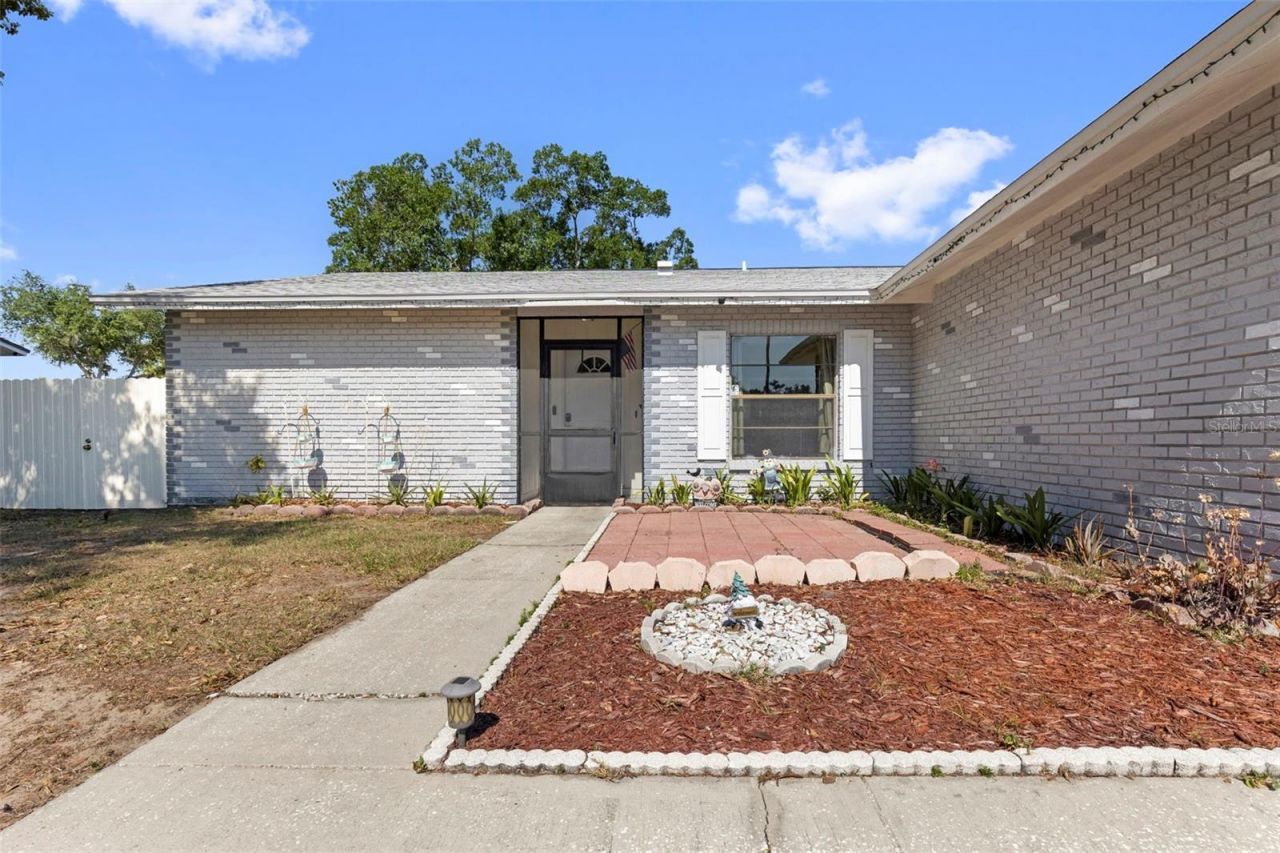 643 Bryan Terrace Drive, Brandon, FL 33511 Photo