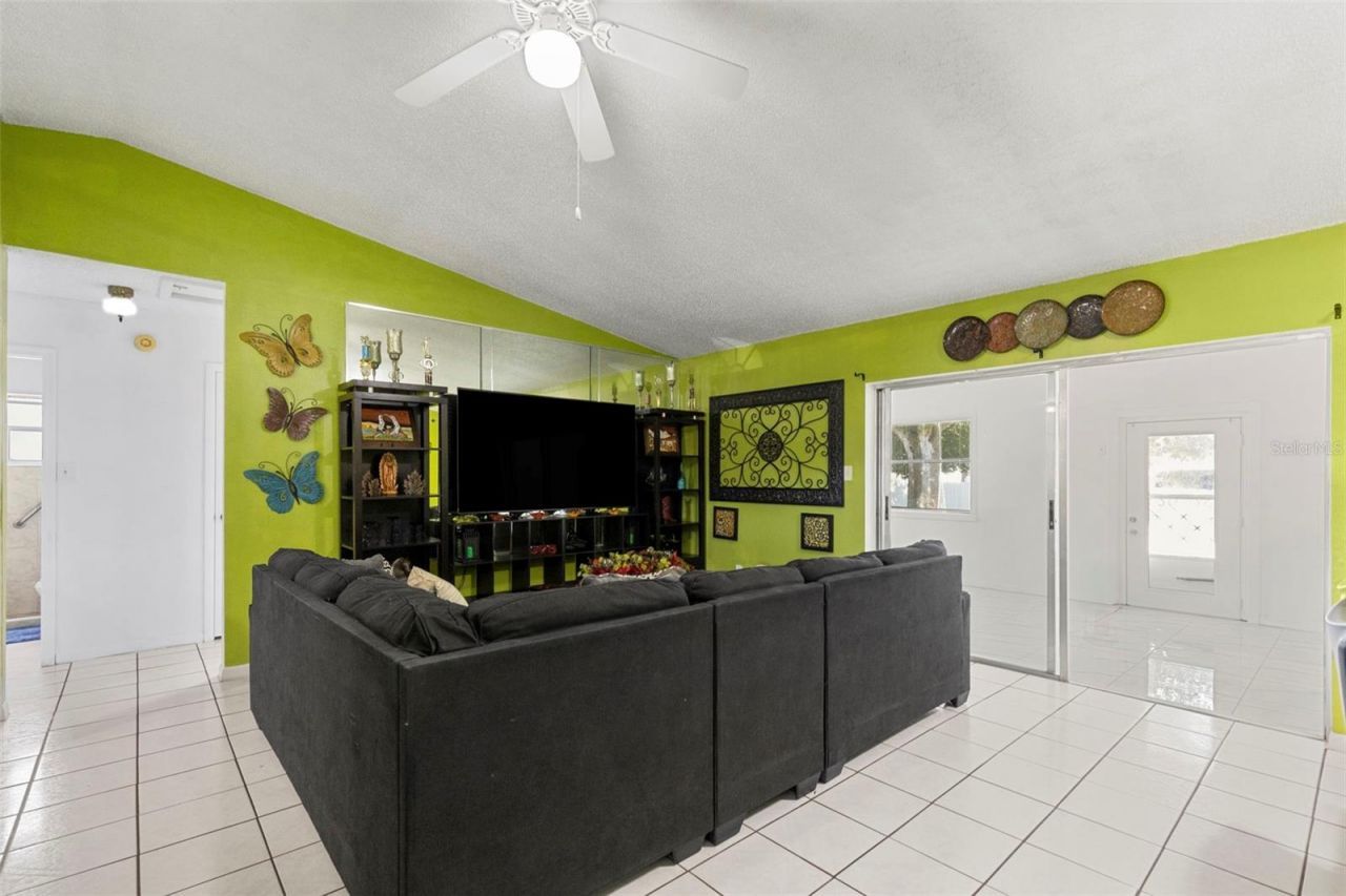 643 Bryan Terrace Drive, Brandon, FL 33511 Photo