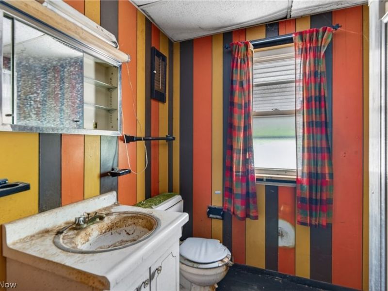 7146 W Parkview Drive, Parma, OH 44134 Photo 15