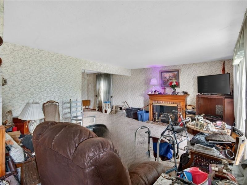 7146 W Parkview Drive, Parma, OH 44134 Photo 3