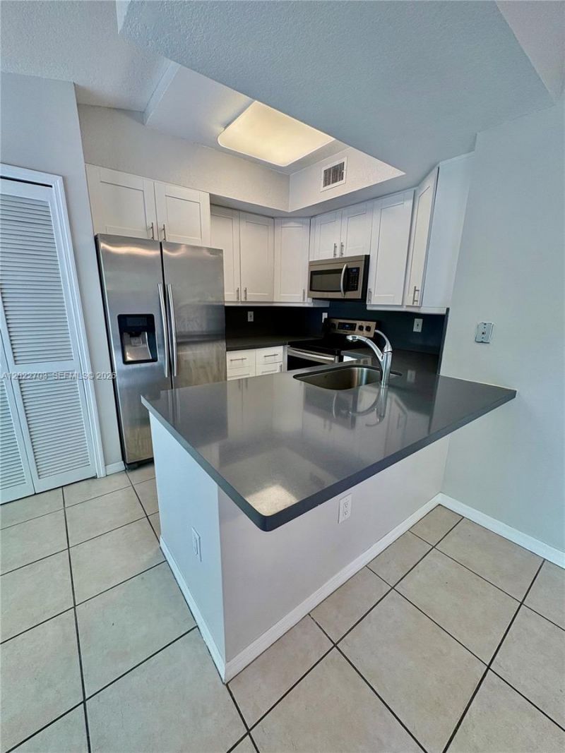 10190 SW 88th St , Unit 507, Miami, FL 33176 Photo