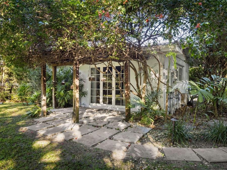Property Image 34