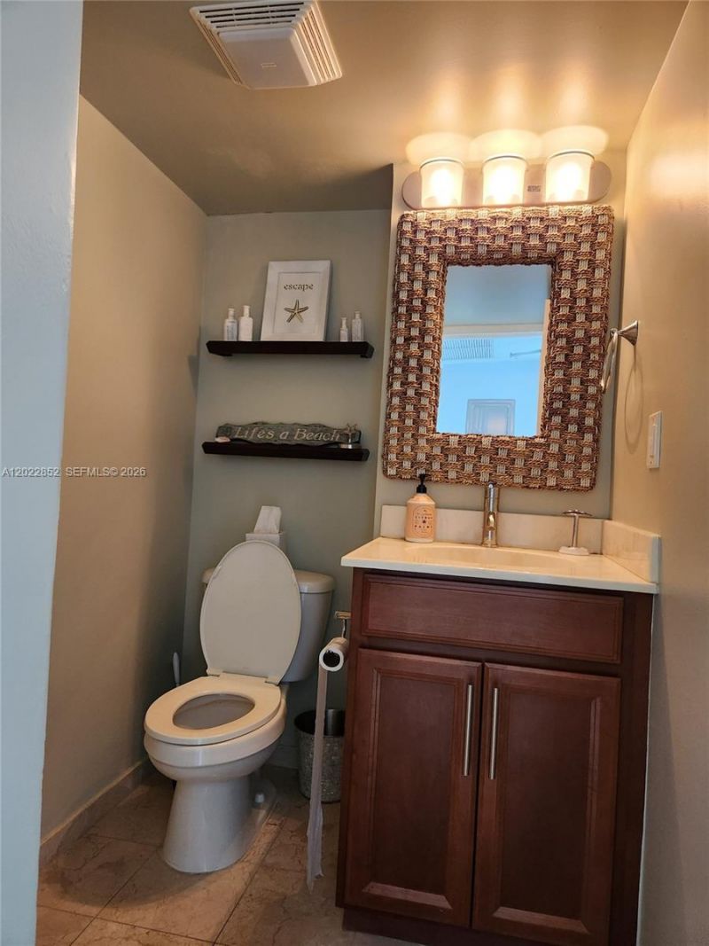 10275 Collins Ave, Unit 824, Bal Harbour, FL 33154 Photo