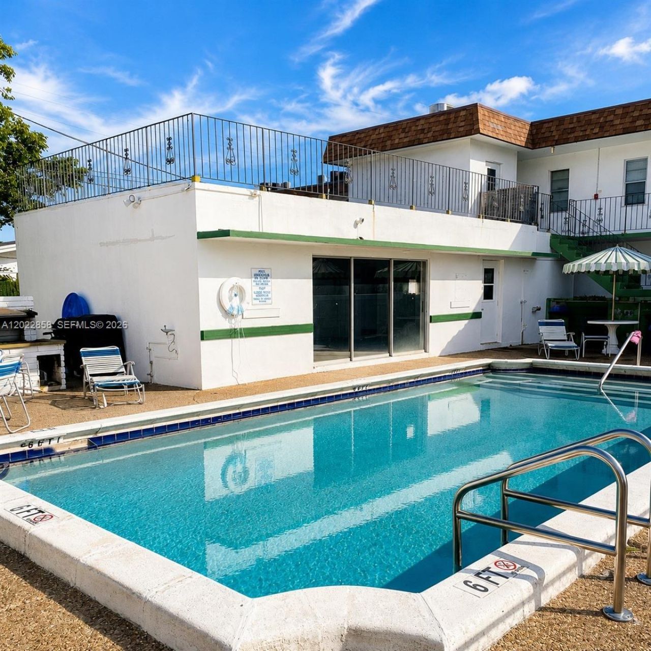 2225 Polk St, Unit 1B, Hollywood, FL 33020 Photo