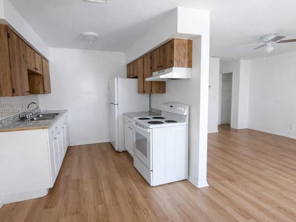 2919 Jackson Street , Unit 2, Fort Myers, FL 33901